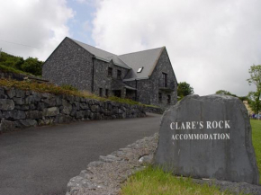 Гостиница Clare's Rock - Hostel & Self-Catering Accommodation  Перт